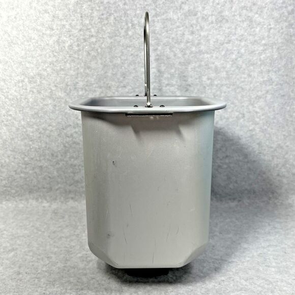 Hitachi Home Bakery Bread Maker Model HB-D103 Pan + Paddle Part Replacement READ - Picture 9 of 16